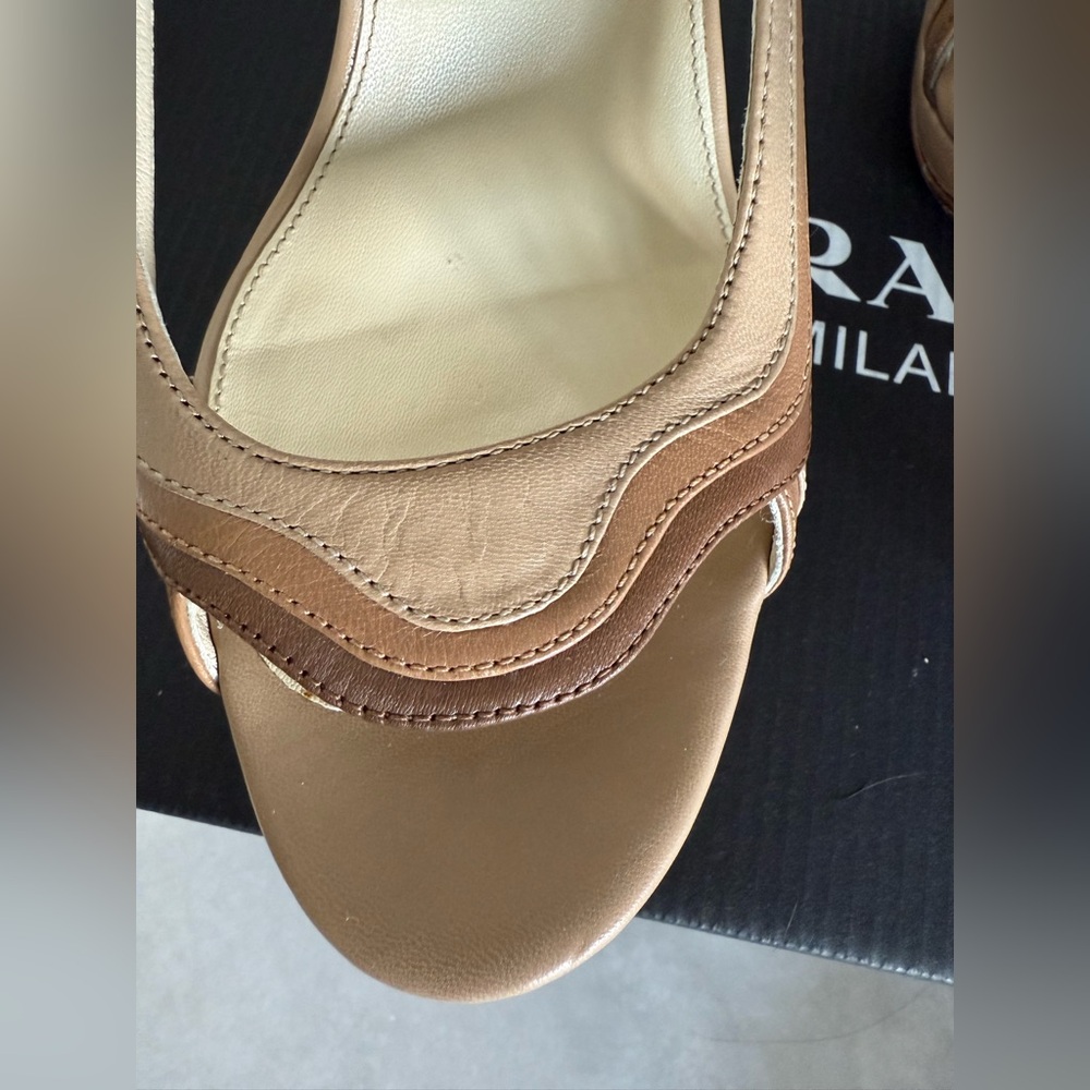 Prada Wavy Fairy Tan Beige Leather Mary Jane Strap Heels • 39 - Picture 8 of 12